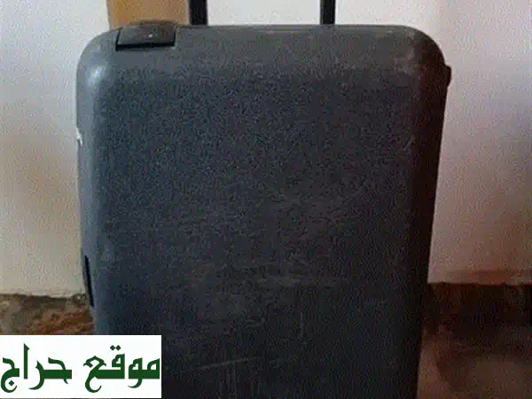 شنطة سفر كابينة مميزة: صغيرة، أنيقة وتصعد معك للطائرة! وداعاً لانتظار الحقائب.