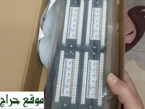 🔥 للبيع: 8 حبات باتش بانل وكايبل مانجر جديد كليًا...