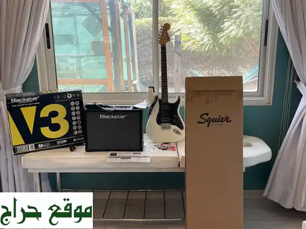 جيتار Fender Squire كهربائي + أمبليفاير Blackstar ID Core للبيع!...