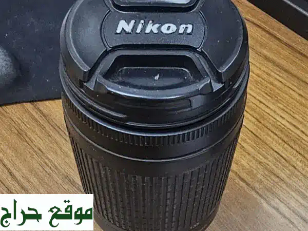 عدسة نيكون 70-300mm f/4.5-5.6G: التقط لحظاتك الرائعة بدقة مذهلة!