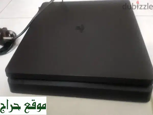 PlayStation 4 Slim: تجربة لعب لا تُنسى بانتظارك!