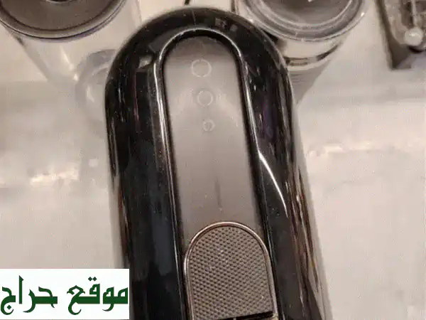نسبرسو U مع محضر حليب - كالجديد!  (سعر مميز)