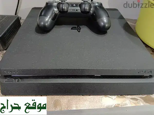بلايستيشن 4 بحالة ممتازة + يد تحكم أصلية (500 جيجا) -...