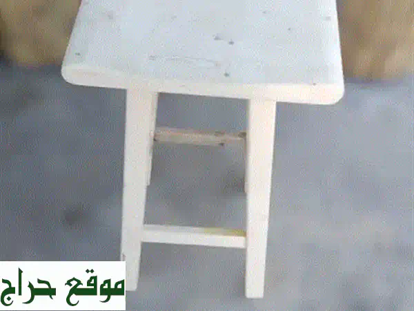 كرسي طابوري فاخر: الراحة والأناقة في منزلك