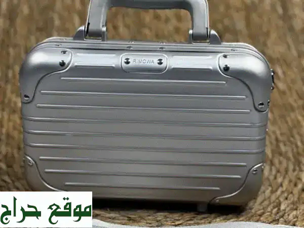 حقيبة ريموفا الجانبية الرجالية - فخامة لا تُقاوَم