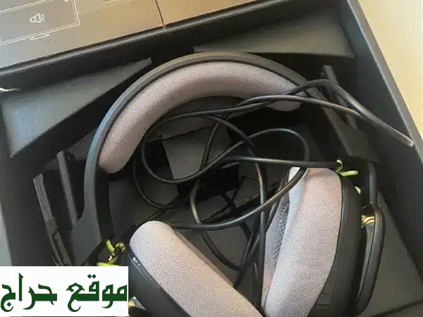 سماعة Astro 10 Gaming - بحالة ممتازة! استخدام شهر واحد فقط!