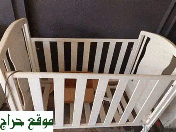 فرصة ذهبية! سريران مفردان فاخران للبيع بسعر لا يُصدق!