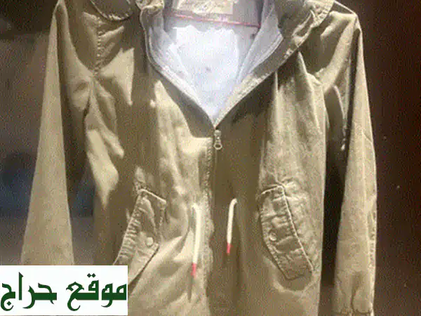 40 قطعة ملابس أطفال (6-24 شهر) بحالة ممتازة - 10 دينار فقط!