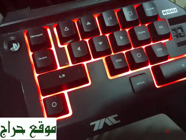 لوحة مفاتيح ألعاب HORI TAC احترافية - PS4/PS3/PC - بحالة ممتازة!