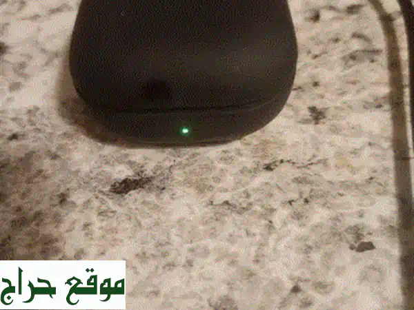 Airpods 2 الجيل الثاني - بحالة ممتازة كالجديد! - الفروانية