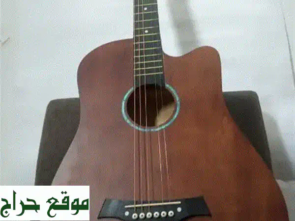 🎸 جيتار جديد بسعر لا يصدق! 20 ريال فقط! 🎸