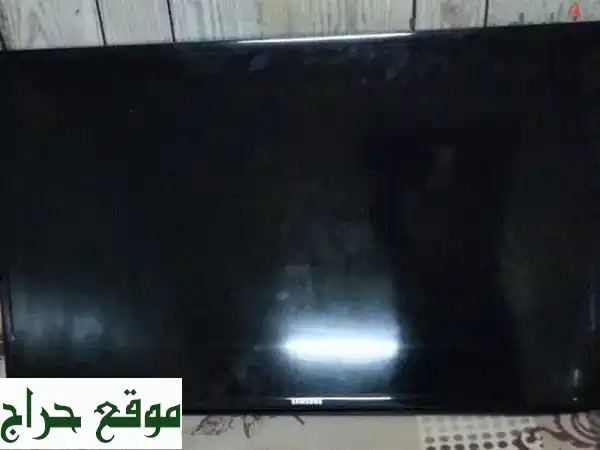 شاشة LCD 42 بوصة بحالة ممتازة - فرصة لا تُفوّت!