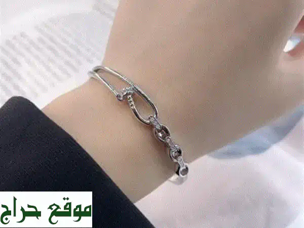 شنط نسائية أنيقة: تشكيلة واسعة من الماركات...