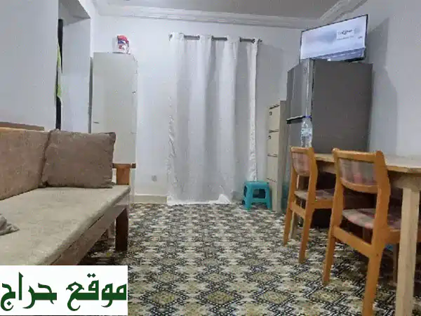 شقة مفروشة غرفة وصالة -  الخرينج - موقع متميز و سعر مميز!