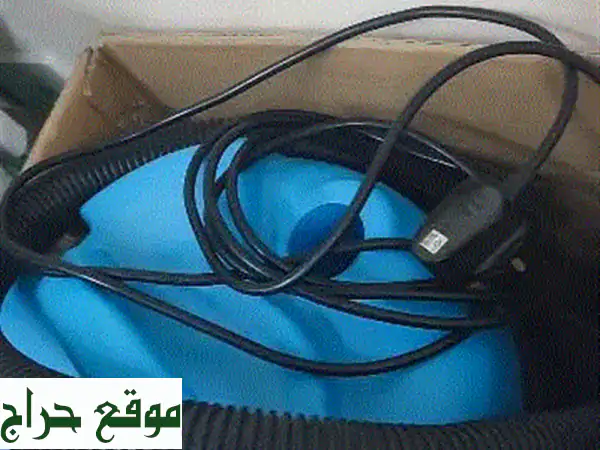 مكنسة هوفر مستعملة بحالة ممتازة - 20 ريال عماني فقط!