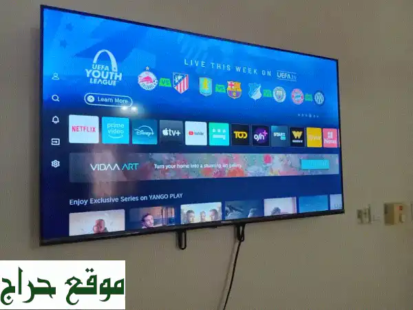 تلفزيون Hisense 43 بوصة ذكي - بحالة ممتازة وكامل العُدة!