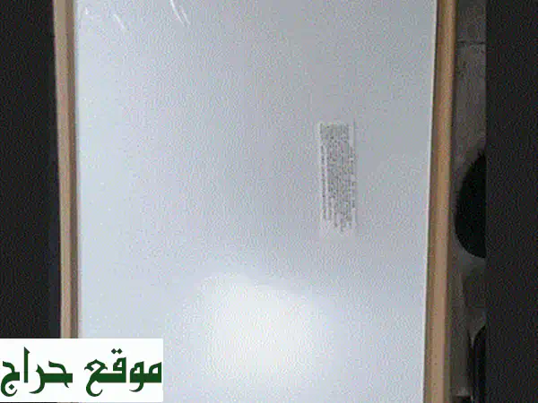 طاولة كرام مستعملة بحالة ممتازة -  لعبة عائلية ممتعة للأطفال والكبار!