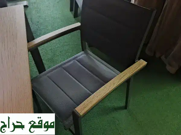 طاولة ألومنيوم أنيقة مع 6 كراسي مريحة - مثالية لحديقتك!