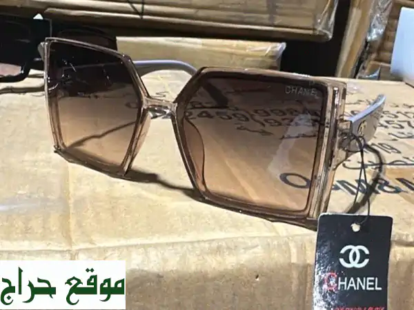 صفقة ذهبية! 3 حاويات نظارات شمسية أنيقة في دبي بـ...