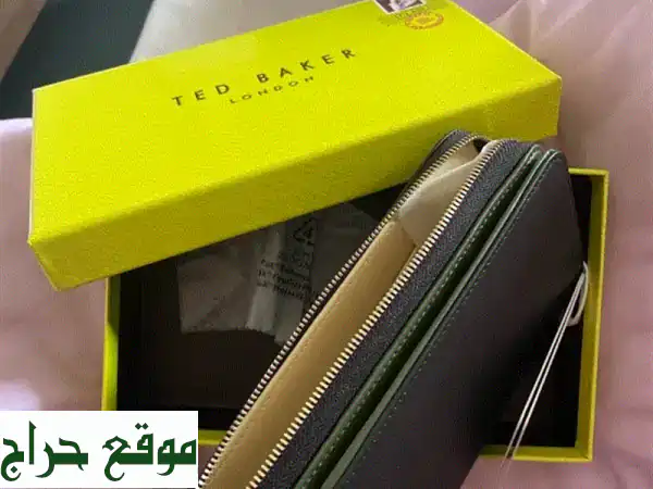 حقيبة يد Ted Baker الأنيقة: أكملي إطلالتكِ بلمسة فاخرة!