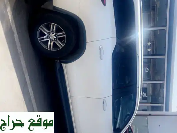 تأجير جيب فوتونر 2022 مع سائق - حلول نقل مثالية...