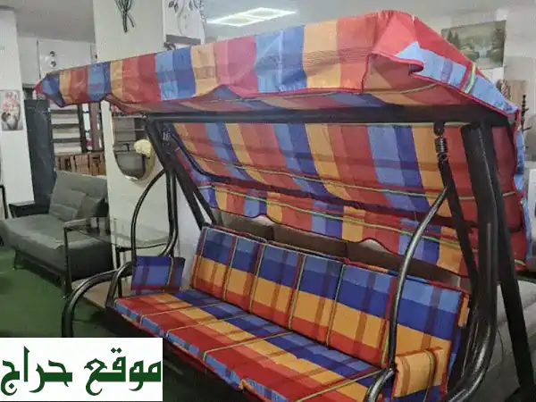 استرخِ مع عائلتك على مرجوحة ٣ مقاعد فاخرة - عرض خاص!