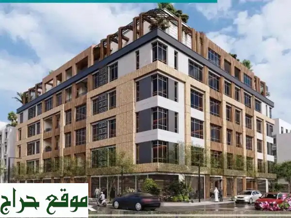واجهة مبهرة تلفت الأنظار: كلادينج وزجاج عصري لحياتك
