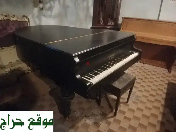 بيانو بيبي ألماني أصلي - حالة ممتازة ونظافة فائقة! ✨