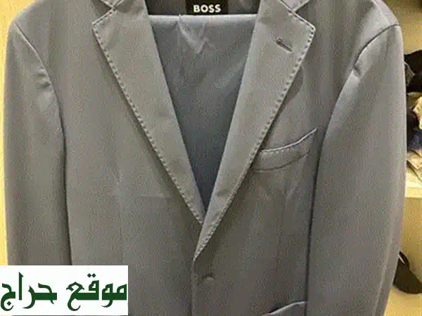 قميص ألكساندر ماكوين الأصلي - تصميم فريد بسعر لا يُصدق!