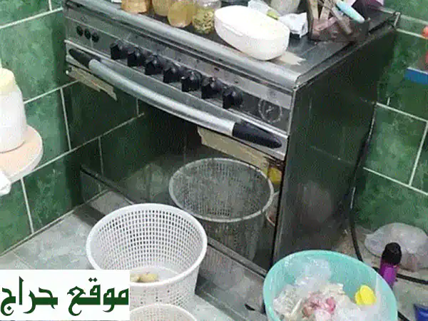 بوتاجاز ٤ عيون كبير مع فرن - تصميم فاخر وعملية مثالية!