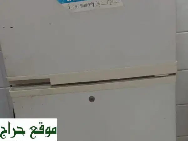 ثلاجة وست بوينت متوسطة الحجم - بحالة ممتازة! (35 دينار فقط)
