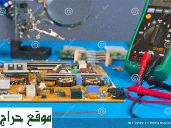 فني تلفزيونات متكامل - إصلاح جميع أنواع الشاشات بأفضل الأسعار!