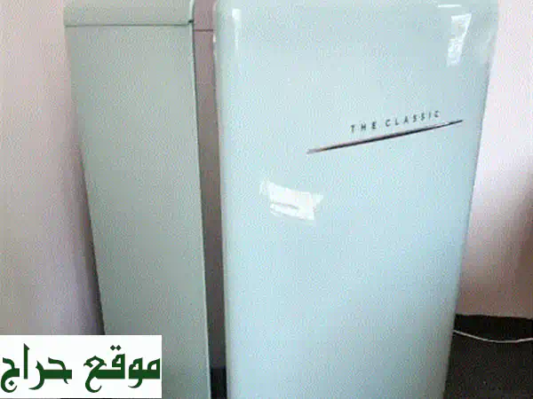 ثلاجة ديوو الكلاسيكية - تحفة فنية وعملية! (حالة ممتازة)