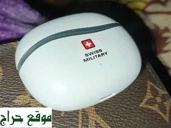ساعة سويسرية عسكرية Victorinox: متانة لا تُقاوَم، سعر لا يُصدّق!