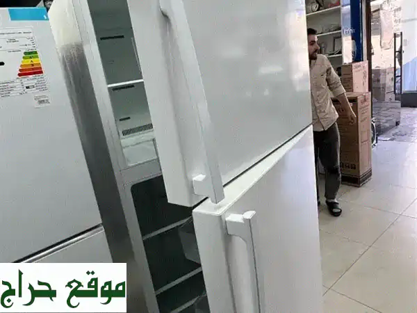 براد نوفوكس 30 قدم مكعب - ثنائي الأبواب، تسوق...