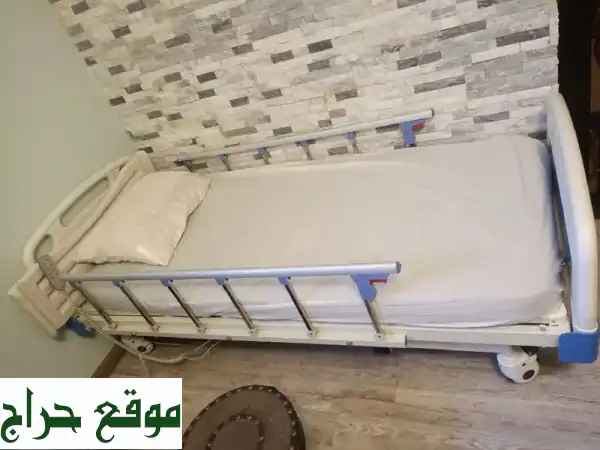 سرير رعاية كهربائي متحرك مع مرتبة - راحة وعناية متميزة!