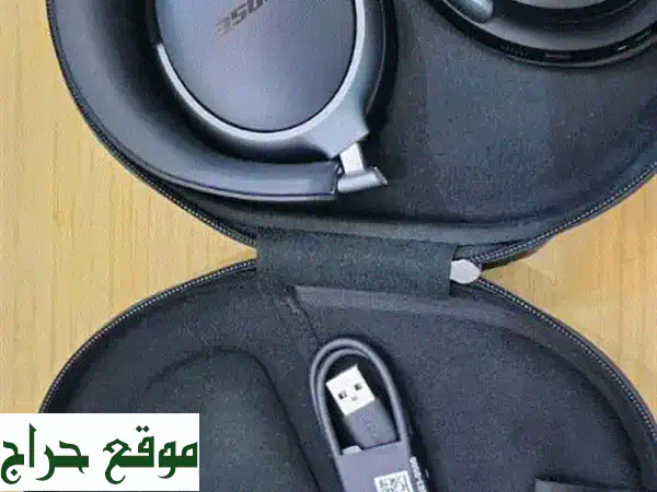 سماعة Bose QuietComfort Ultra - كالجديدة! مع ملحقاتها الأصلية
