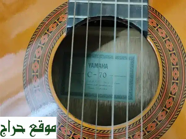 جيتار كلاسيكي ياماها C70: صوت رائع، جودة عالية، سعر مناسب للمبتدئين والمحترفين