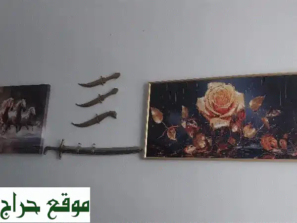 سيف دمشقي أصيل وخناجر نحاسية يدوية - من المالك...