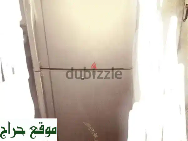 ثلاجة توشيبا بحالة ممتازة - سعر لا يُقاوم!