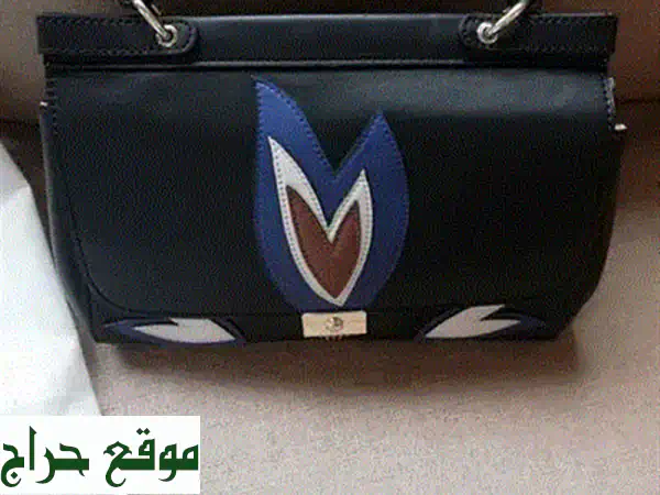 حقيبة نسائية فريدة من نوعها - عرض خاص! (تذاكر سفر مجانية!)