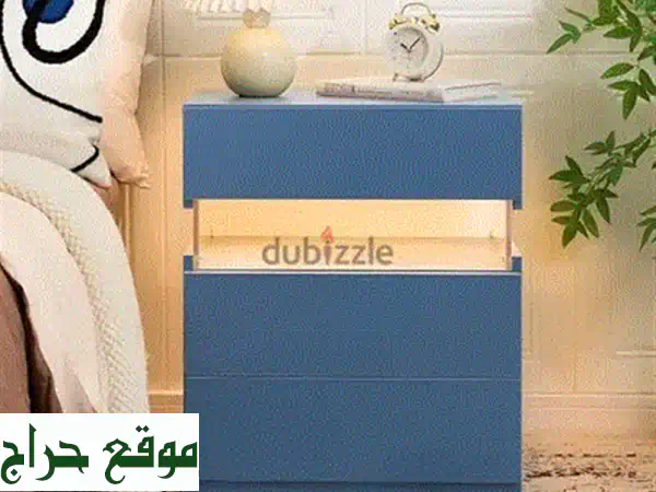 طقم نوم فاخر مستعمل كجديد! سرير + طاولتين جانبيتين