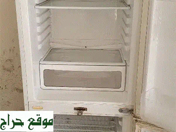 براد مستعمل بحالة ممتازة - 80$ فقط! (أشرفية، بيروت)