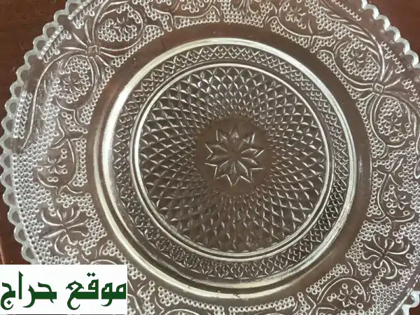 طقم أطباق كيك زجاجية فاخر - 26 قطعة! ✨  أضفي لمسة أناقة على سفرتك