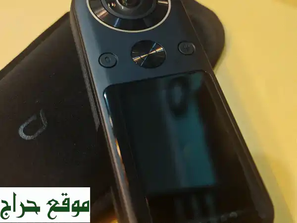 كاميرا Kandao Qoocam 8K 360 درجة - بحالة ممتازة! (مستعملة قليلاً)