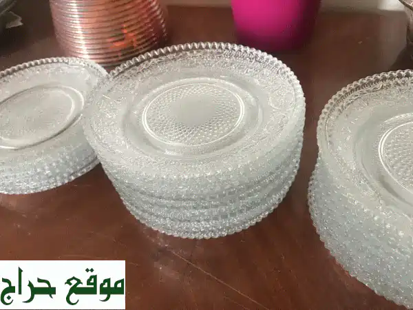 طقم أطباق كيك زجاجية فاخر - 26 قطعة! ✨  أضفي لمسة...