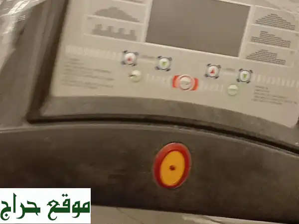 مشاية وبدال رياضيين - حالة ممتازة! فقط 2000 درهم