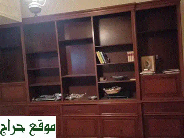 كنب بيروف فرنسي فاخر - استخدام محدود - سعر مغرٍ!