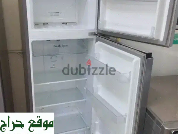 ثلاجة هيسنس متوسطة الحجم - بحالة ممتازة! ضمان 15 يومًا وتوصيل مجاني!