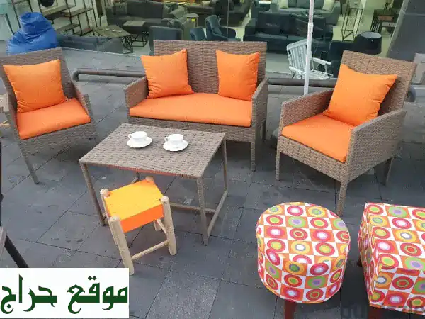 طقم رزين فاخر 4 مقاعد -  راحة وأناقة لحديقتك! ✨